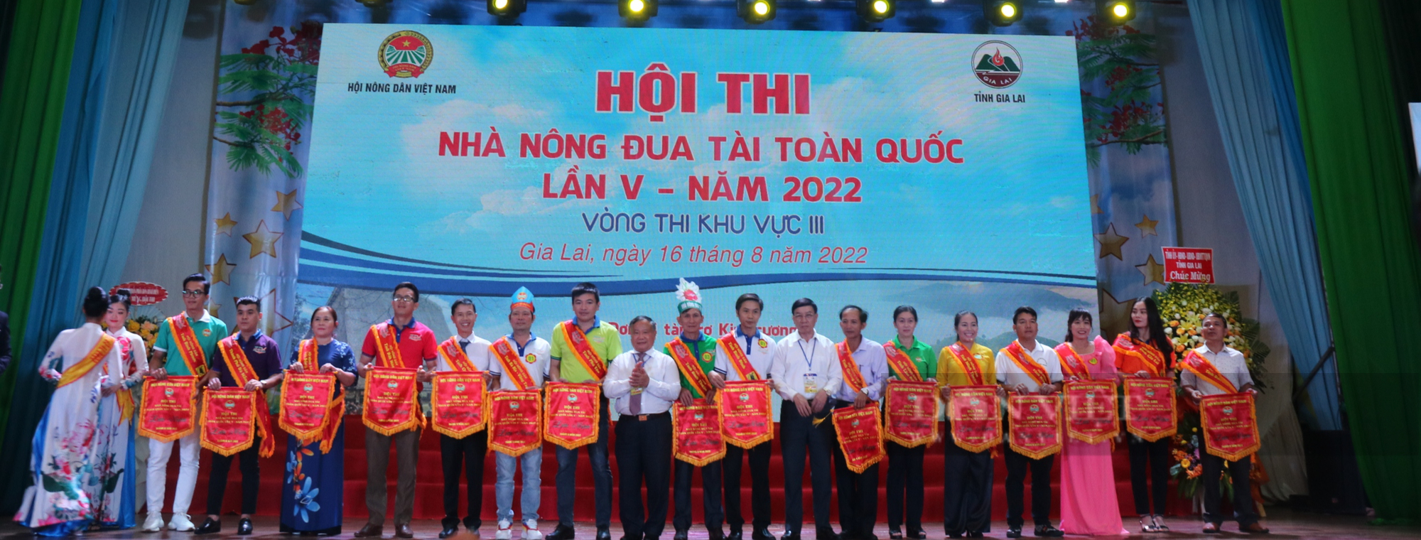 Khai mạc Hội thi Nhà nông đua tài khu vực III năm 2022 - Ảnh 3.