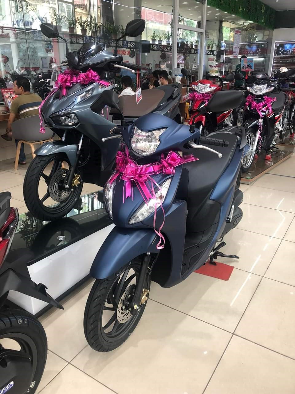 Các mẫu xe Honda dần &quot;hạ nhiệt&quot;, Honda Vision giảm tới 7 triệu đồng, - Ảnh 1.