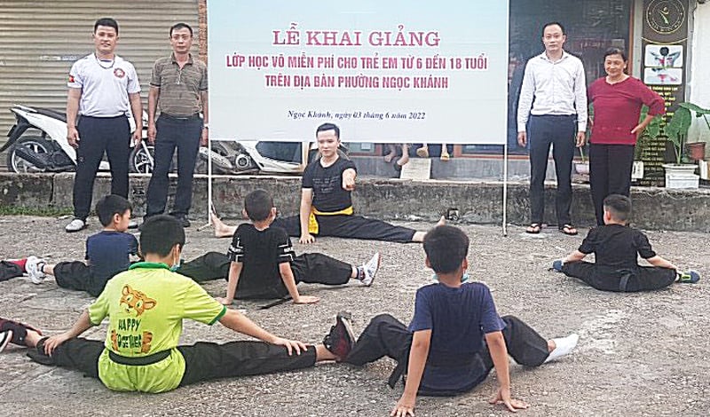 Người phụ nữ tận tụy với cộng đồng - Ảnh 1.