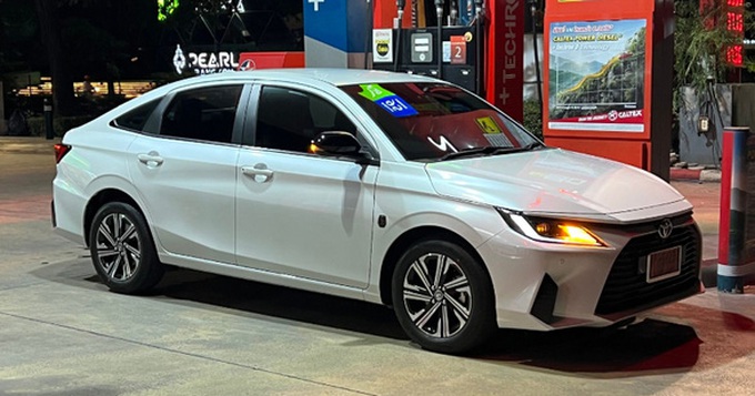 Toyota Vios 2023 có mức &quot;ăn xăng&quot; ngỡ ngàng - Ảnh 1.