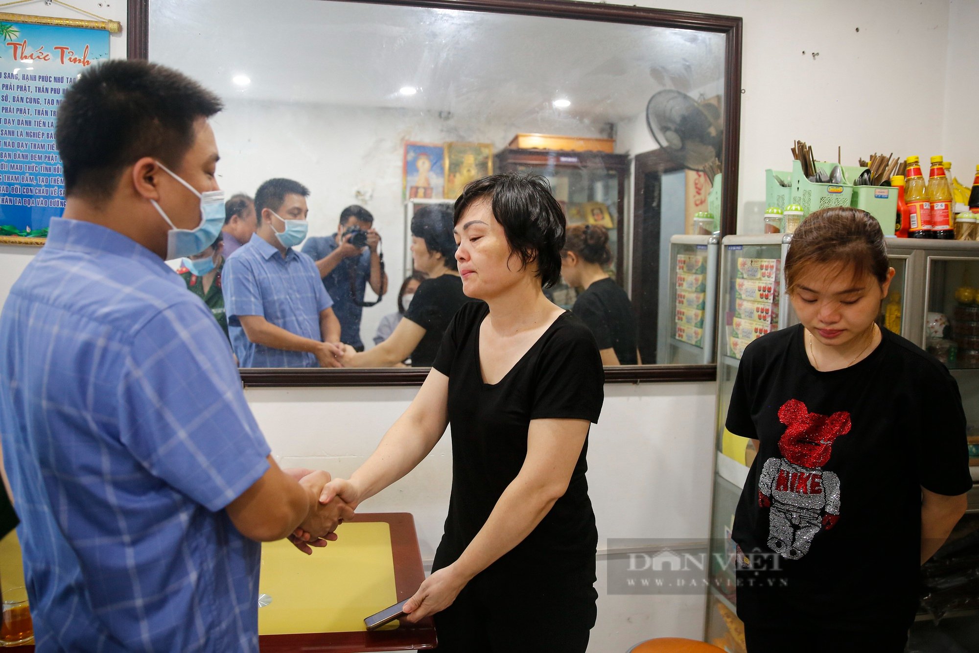 &quot;Ông ngoại ốm yếu, con chưa kịp về thăm thì con đã ra đi...&quot; - Ảnh 10.