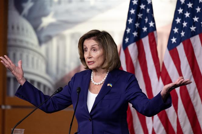 Chủ tịch Hạ viện Mỹ Nancy Pelosi được cho là đang hướng đến Đài Loan bất chấp cảnh báo của Trung Quốc - Ảnh 1.