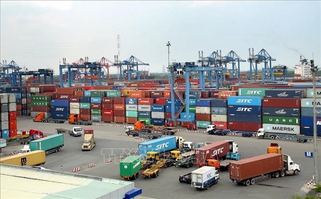 Chuyên gia châu Âu: Kinh tế Việt Nam phát triển ngoạn mục - Ảnh 1. Chuyên gia châu Âu: Kinh tế Việt Nam phát triển ngoạn mục - Ảnh 1.