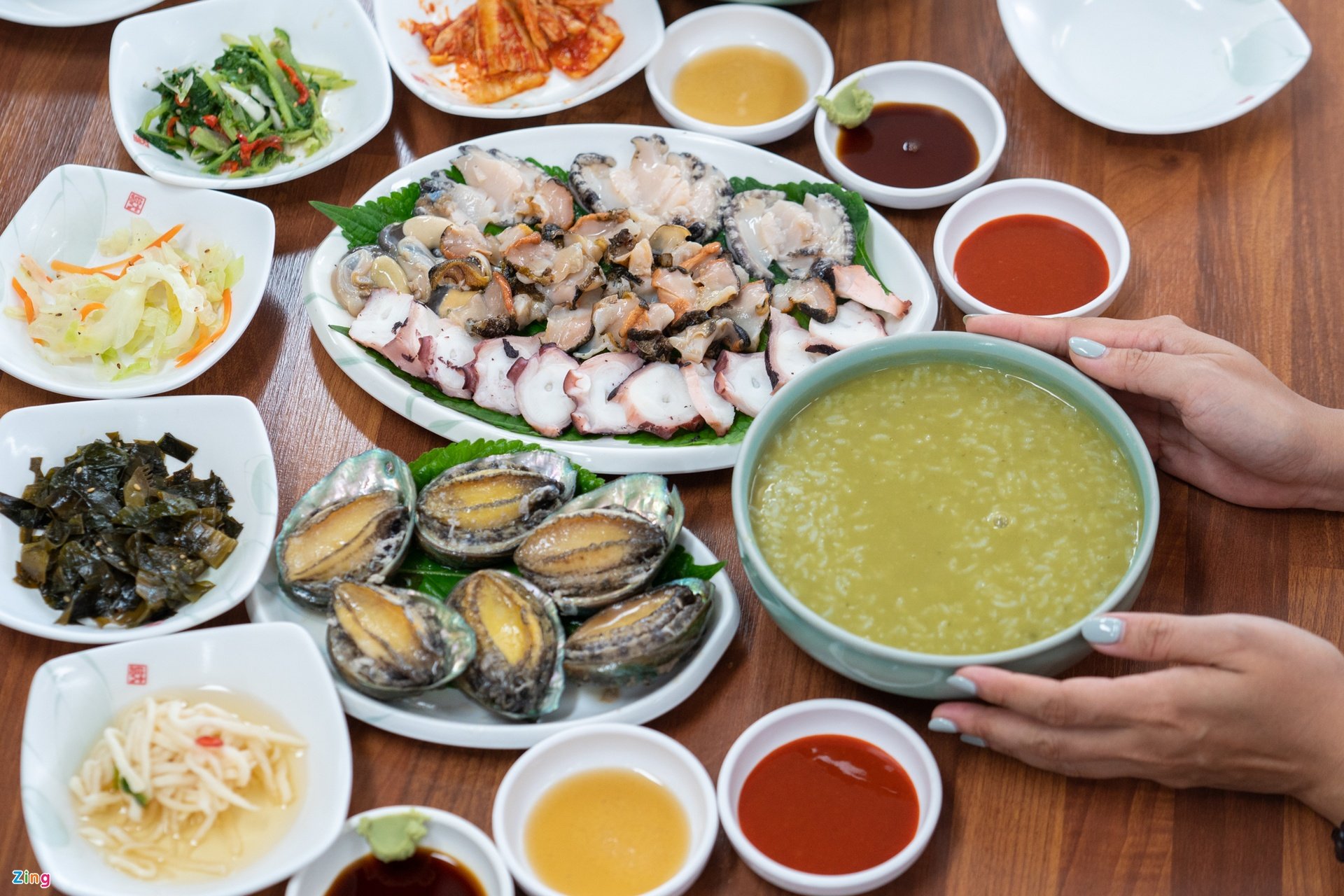 Những món ăn phải thử khi tới Jeju - Ảnh 4. Những món ăn phải thử khi tới Jeju - Ảnh 4.