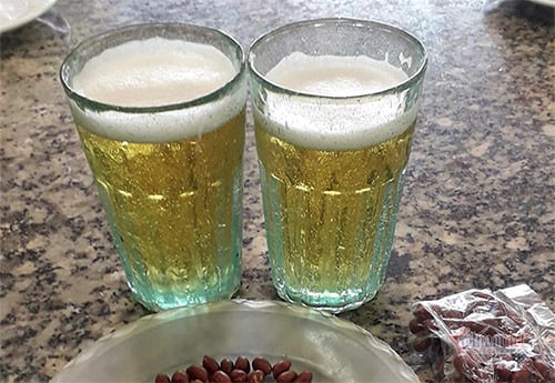 Bí quyết tạo nên hương vị độc đáo của Bia hơi Hà Nội - Ảnh 2.