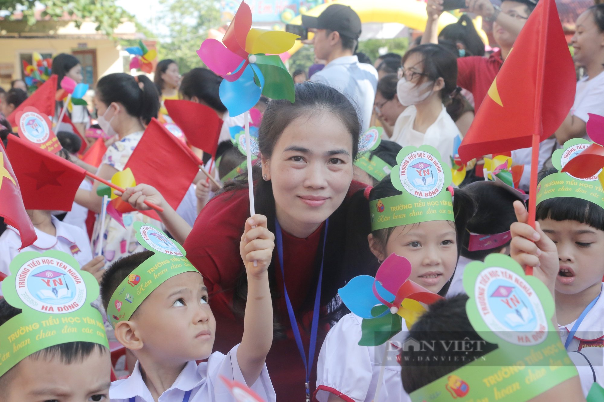 Lịch tựu trường và khai giảng năm 2022 chính thức của cả nước - Ảnh 1.