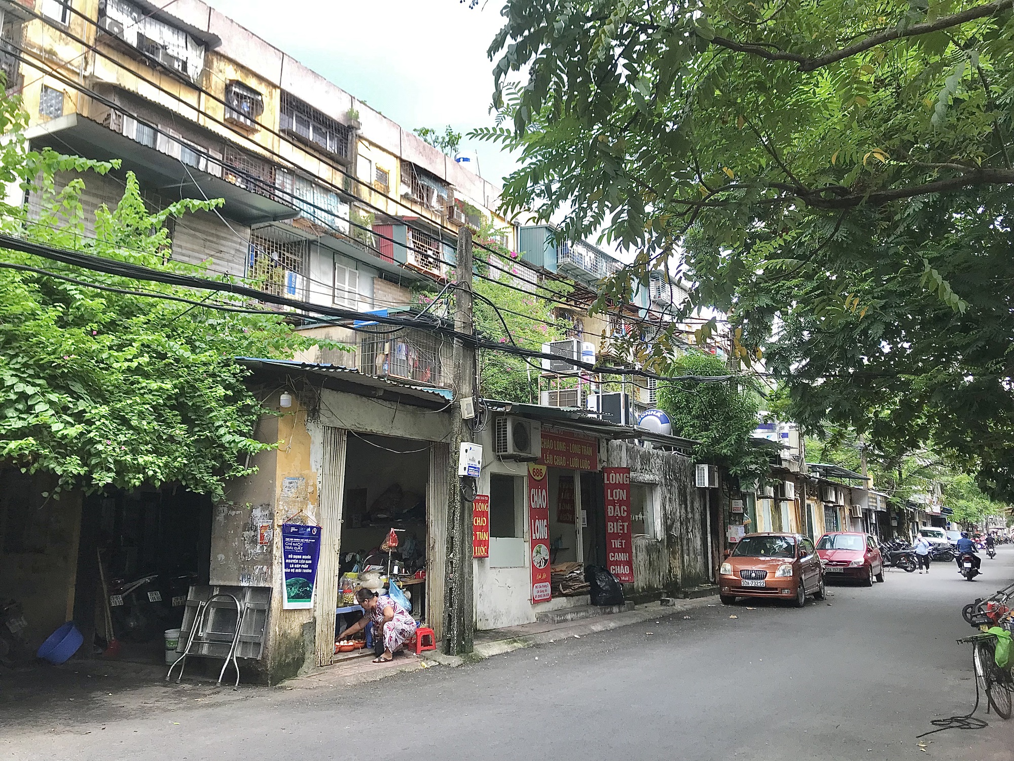 Rợn người các chung cư sắp sập  - Ảnh 12.