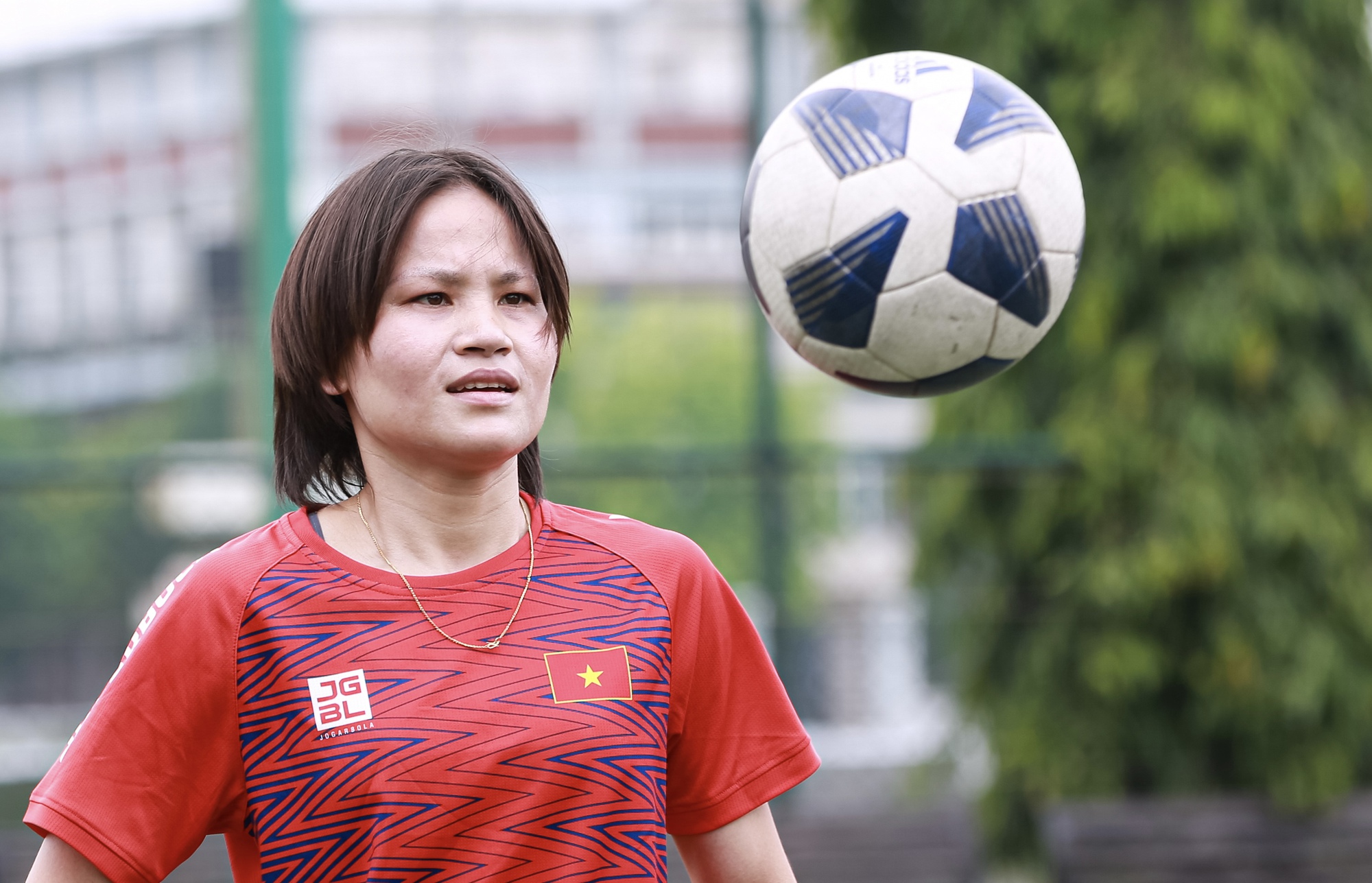 Tiền vệ Thái Thị Thảo vượt qua bài kiểm tra thời điểm 16 tuần sau mổ dây chằng chéo - Ảnh 9.
