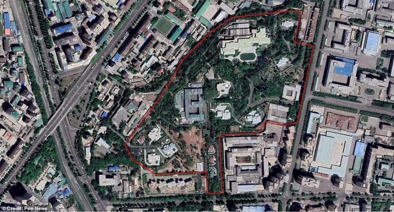 Ảnh vệ tinh: Nhà lãnh đạo Triều Tiên Kim Jong-un xây 8 dinh thự để tránh bị ám sát - Ảnh 1.