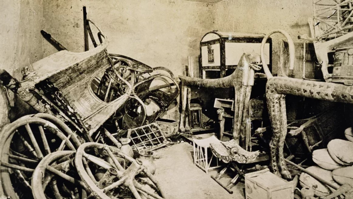 Lá thư năm 1934 và bí ẩn về kho báu của Pharaoh Ai Cập Tutankhamen - Ảnh 3.