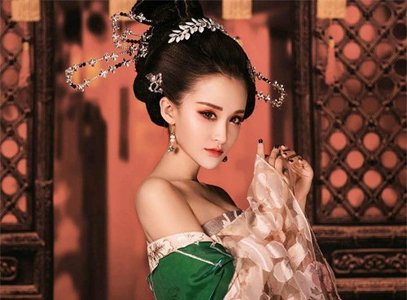Nô tỳ &quot;phản chủ&quot;, chiếm đoạt sự độc sủng của hoàng đế và cái kết ê chề - Ảnh 1.