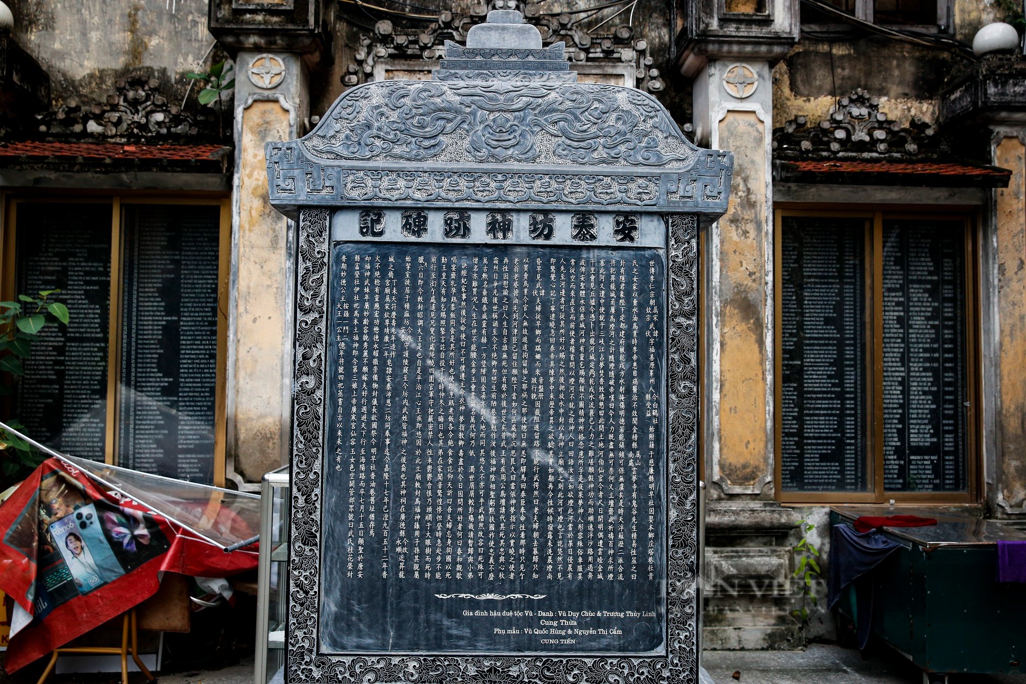 Trầm trồ con phố nhiều cổng, đình làng nhất Hà Nội - Ảnh 2.