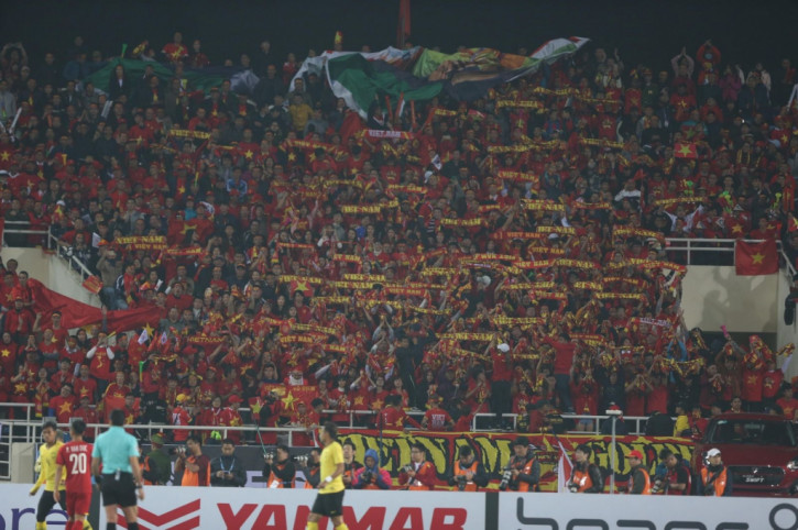 Thách thức cực lớn để ĐT Việt Nam có thể thi đấu tại Mỹ Đình ở AFF Cup - Ảnh 1.