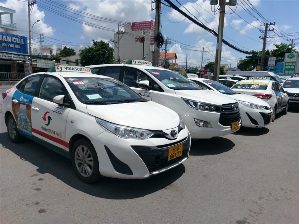 Sau ngày 1.9, xe ô tô chạy dịch vụ cần đáp ứng những yêu cầu nào? - Ảnh 1.