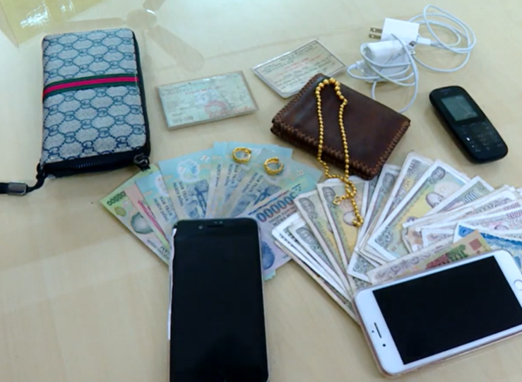 Nghi phạm kể lại quá trình sát hại bà lão bán sắt vụn, lấy tiền mua Iphone - Ảnh 2.
