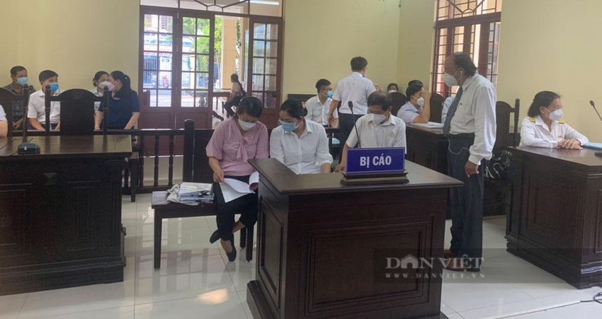 Vụ án “trốn thuế” tìm không ra thủ phạm ở TP.HCM: Hoãn phiên tòa, tiếp tục tranh cãi về tội danh - Ảnh 5.