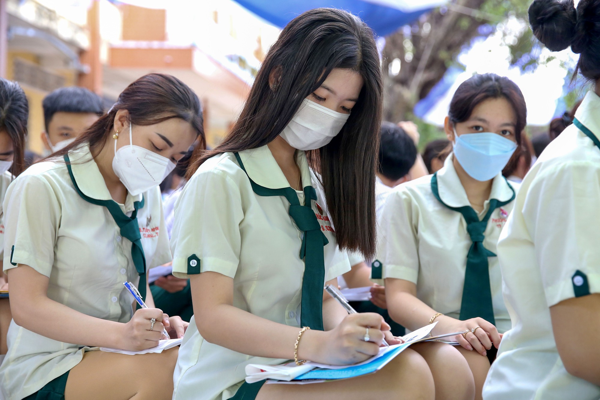 Học phí đại học ồ ạt tăng - Ảnh 1. Học phí đại học ồ ạt tăng - Ảnh 1.