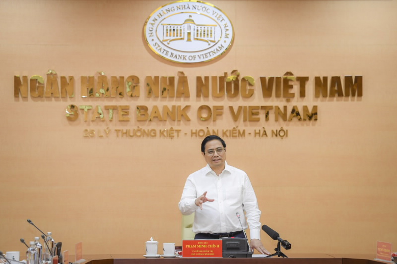 "Khen" các ngân hàng có lợi nhuận tốt, Thủ tướng chỉ đạo "nóng" - Ảnh 3. "Khen" các ngân hàng có lợi nhuận tốt, Thủ tướng chỉ đạo "nóng" - Ảnh 3.