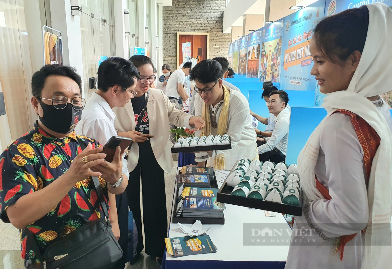 Bộ trưởng Văn hóa - Thể thao Du lịch: Không thể làm du lịch theo kiểu ăn xổi ở thì, dịch vụ tạm bợ - Ảnh 1.