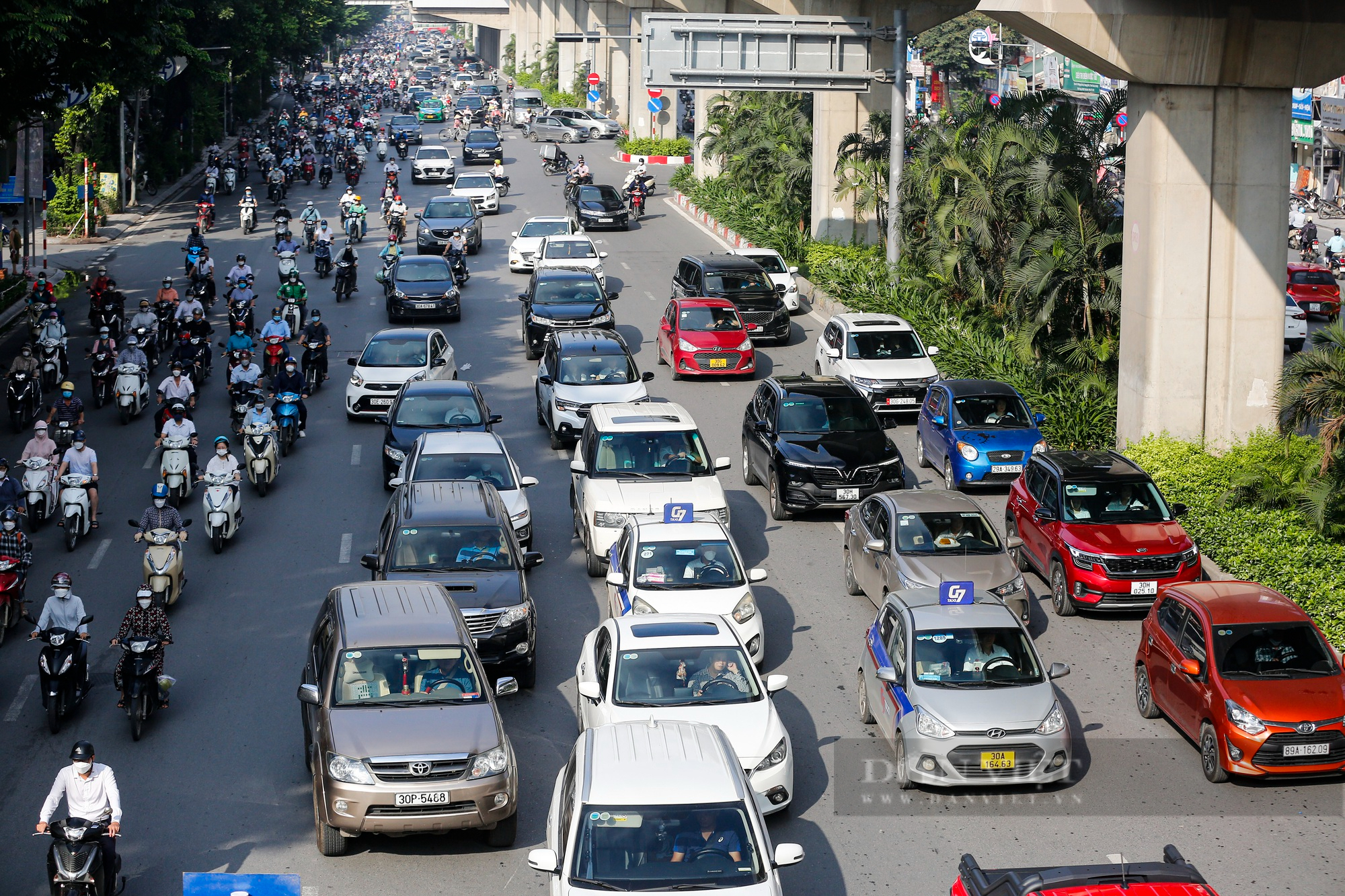 Nghỉ Tết Ất Tỵ: Dự báo bến xe Hà Nội đông đúc, ùn cục bộ vào từng thời điểm- Ảnh 2.