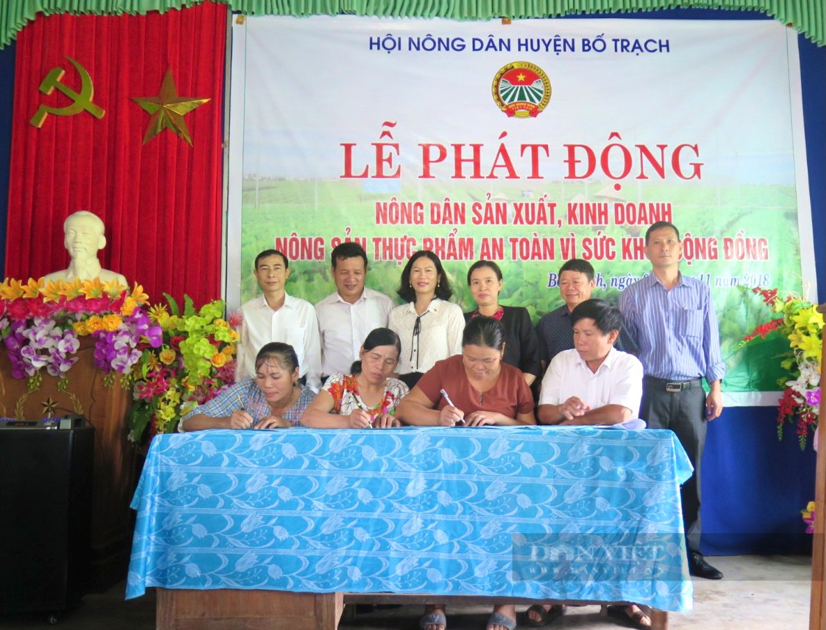 Nông dân sản xuất kinh doanh giỏi huyện Bố Trạch đưa sản phẩm OCOP gắn với phát triển du lịch cộng đồng - Ảnh 1.