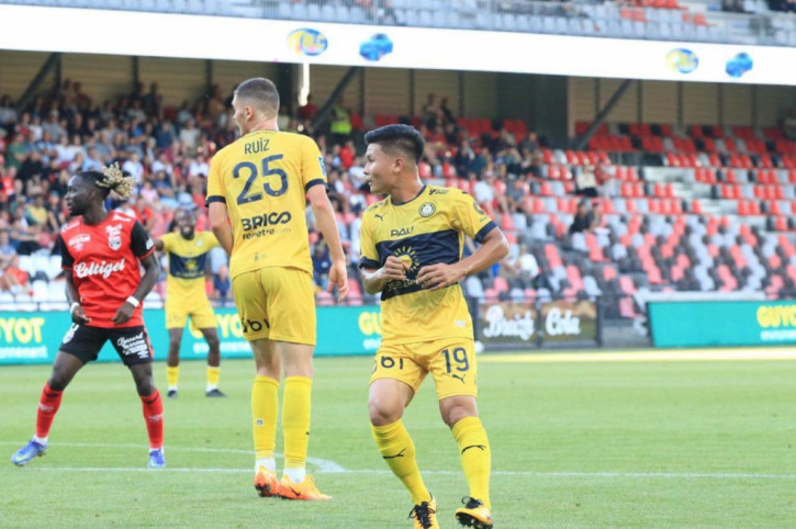 Laval vs Pau FC: Quang Hải và đồng đội sẽ thắng? - Ảnh 1.