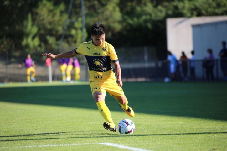 &quot;Để vượt khó tại Pau FC, Quang Hải nên &quot;hy sinh&quot; AFF Cup 2022&quot; - Ảnh 1.