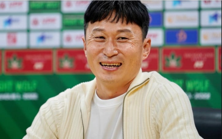 HLV Hà Nội FC mách nước Văn Quyết làm thân HLV Park Hang-seo - Ảnh 1.