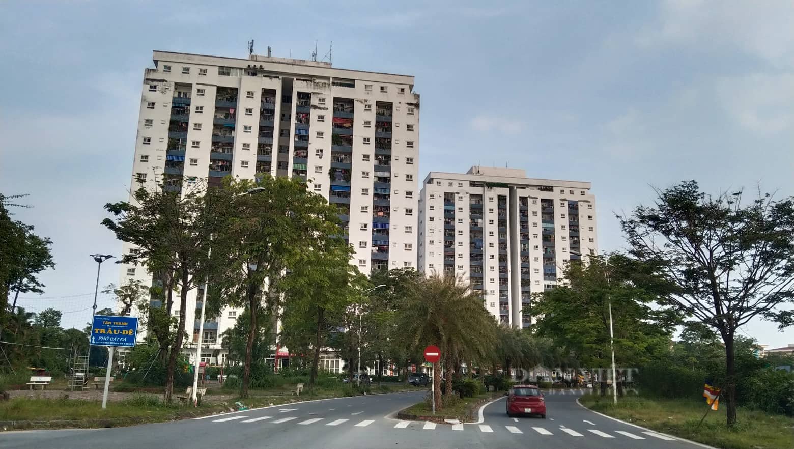 Cận cảnh khu đô thị Thanh Hà Cienco 5, nơi xảy ra &quot;lùm xùm&quot; người dân có đất nhưng không thể xây nhà - Ảnh 4.