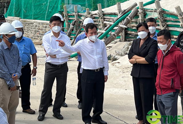 Quảng Ngãi: Xử rắn tay Chủ tịch huyện, thành thị buông lỏng quản lý đất khu vực ven biển - Ảnh 3. Quảng Ngãi: Xử rắn tay Chủ tịch huyện, thành thị buông lỏng quản lý đất khu vực ven biển - Ảnh 3.