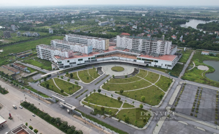 Bệnh viện nghìn tỉ bỏ hoang: Người từng giao đất để xây ngậm ngùi chia sẻ đầy bất ngờ - Ảnh 2.