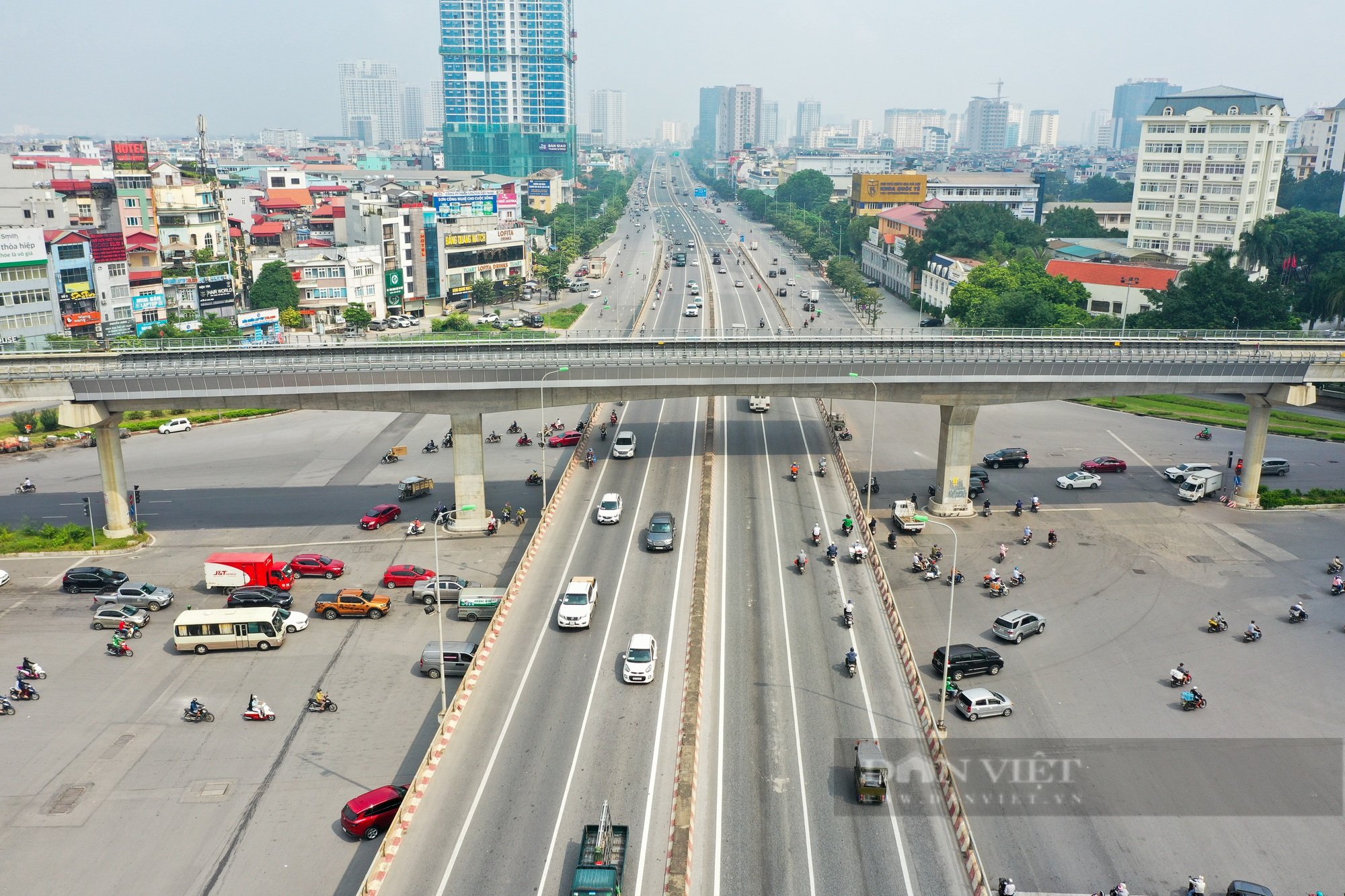 Ngắm nhìn trên cao những nút giao hiện đại và đẹp nhất Hà Nội - Ảnh 6.