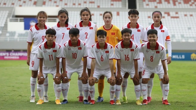 Sắc vóc nóng bỏng của đội trưởng U18 nữ Việt Nam - Ảnh 1.