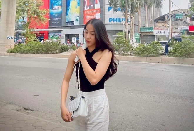 Sắc vóc nóng bỏng của đội trưởng U18 nữ Việt Nam - Ảnh 4.