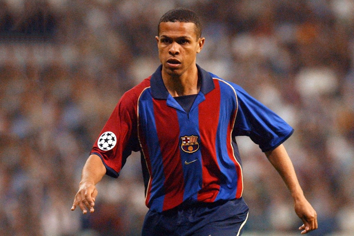 Top 10 vụ chuyển nhượng tồi tệ nhất trong lịch sử Barca - Ảnh 9.