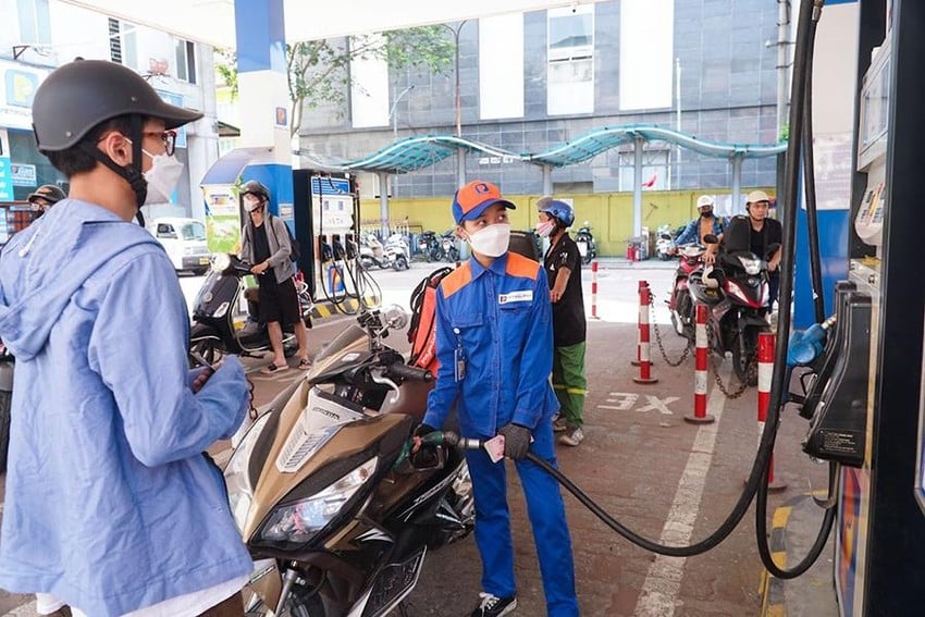 Giá xăng dầu hôm nay 29/9: Áp lực của dầu thô, xăng trong nước sắp giảm tiếp? - Ảnh 6.