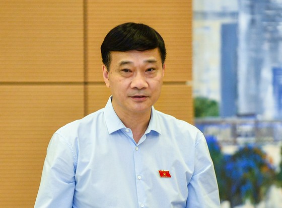 Chủ tịch Quốc hội Vương Đình Huệ: Phải trả lời câu hỏi có thiếu điện hay không  - Ảnh 2.