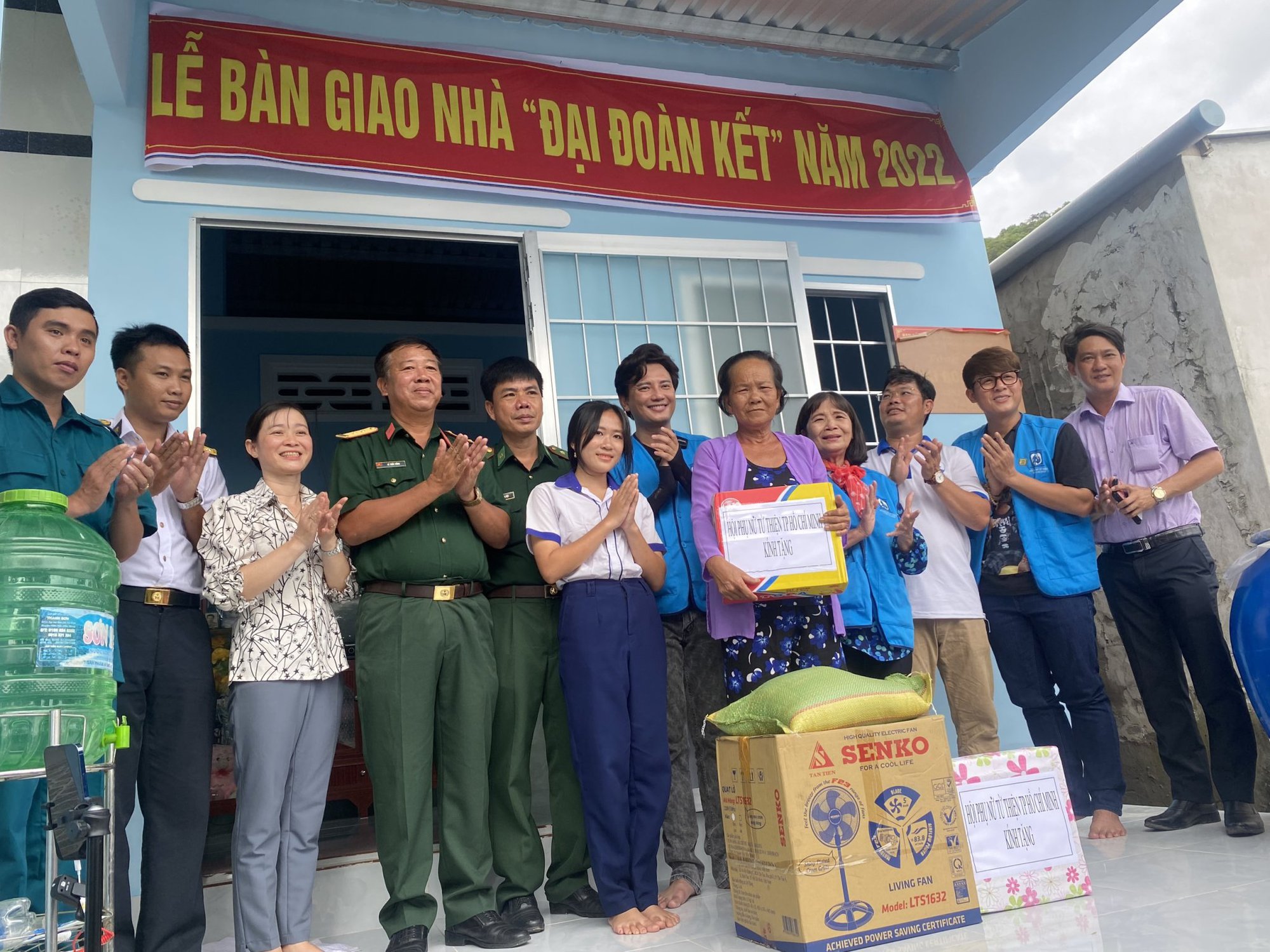 Hòa Hiệp: &quot;Tôi ủng hộ việc xử lý sản phẩm câu view phản cảm&quot; - Ảnh 5.