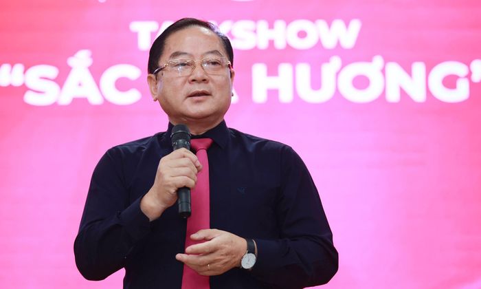 Định kiến sai lầm về thi hoa hậu - Ảnh 1.
