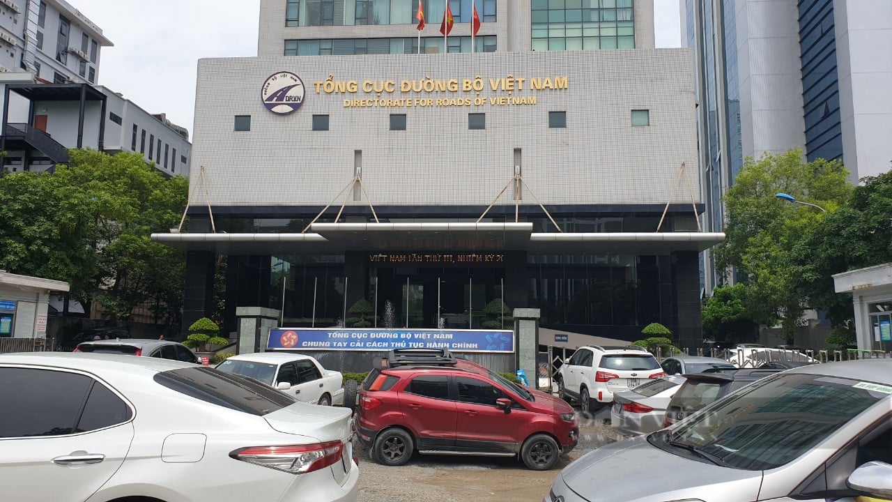 Tách Tổng cục Đường bộ thành 2 Cục, có 320 cán bộ sắp được bổ nhiệm - Ảnh 1.