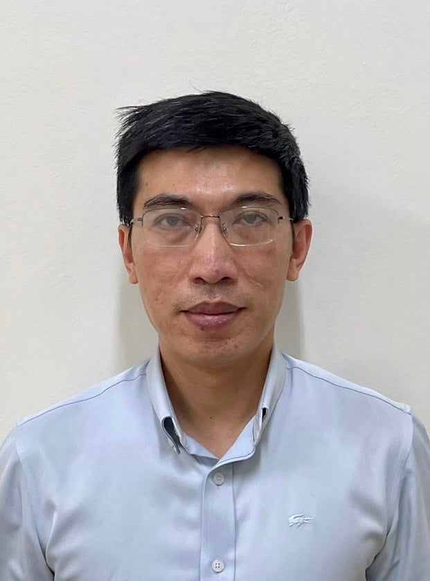 Thứ trưởng Bộ Ngoại giao và Trợ lý Phó Thủ tướng thường trực bị kỷ luật buộc thôi việc - Ảnh 3.