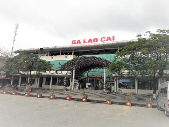 Đường sắt tăng thêm chuyến tàu, lý giải khách đi tàu tới Lào Cai tăng cao - Ảnh 1. Đường sắt tăng thêm chuyến tàu, lý giải khách đi tàu tới Lào Cai tăng cao - Ảnh 1.