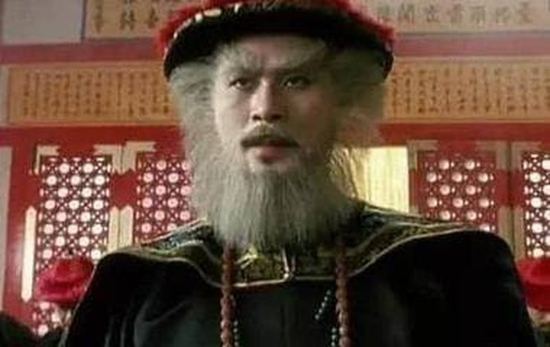 Ngao Bái qua đời, Khang Hi đối xử với vợ con ông ra sao? - Ảnh 2.