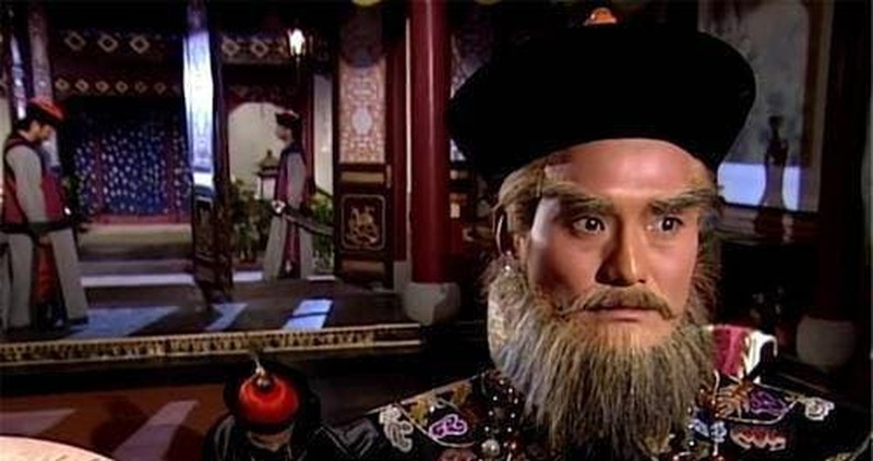 Ngao Bái qua đời, Khang Hi đối xử với vợ con ông ra sao? - Ảnh 5.
