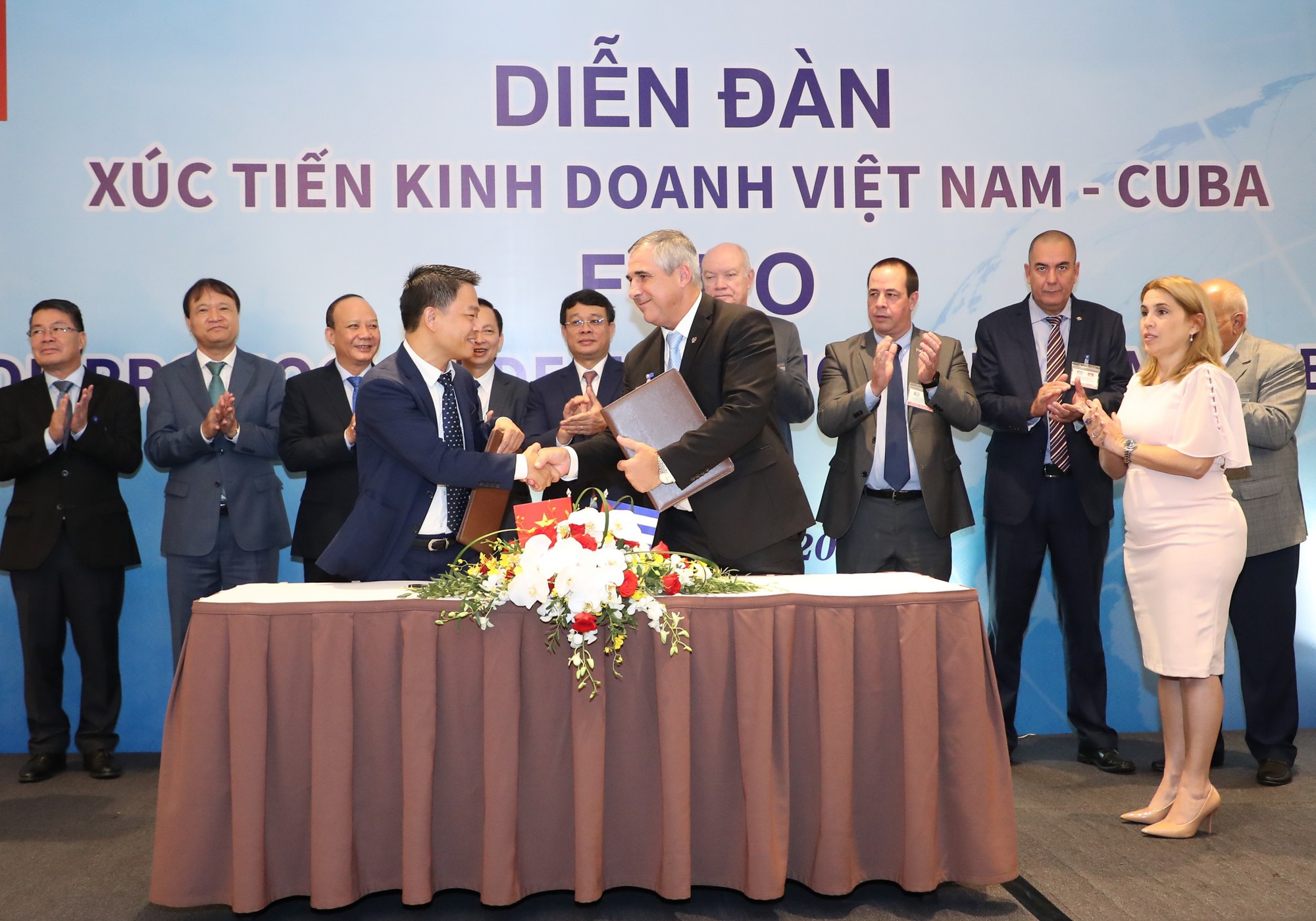 T&T Group hợp tác với đối tác Cuba sản xuất vắc xin phòng cúm và thuốc chữa ung thư - Ảnh 1.