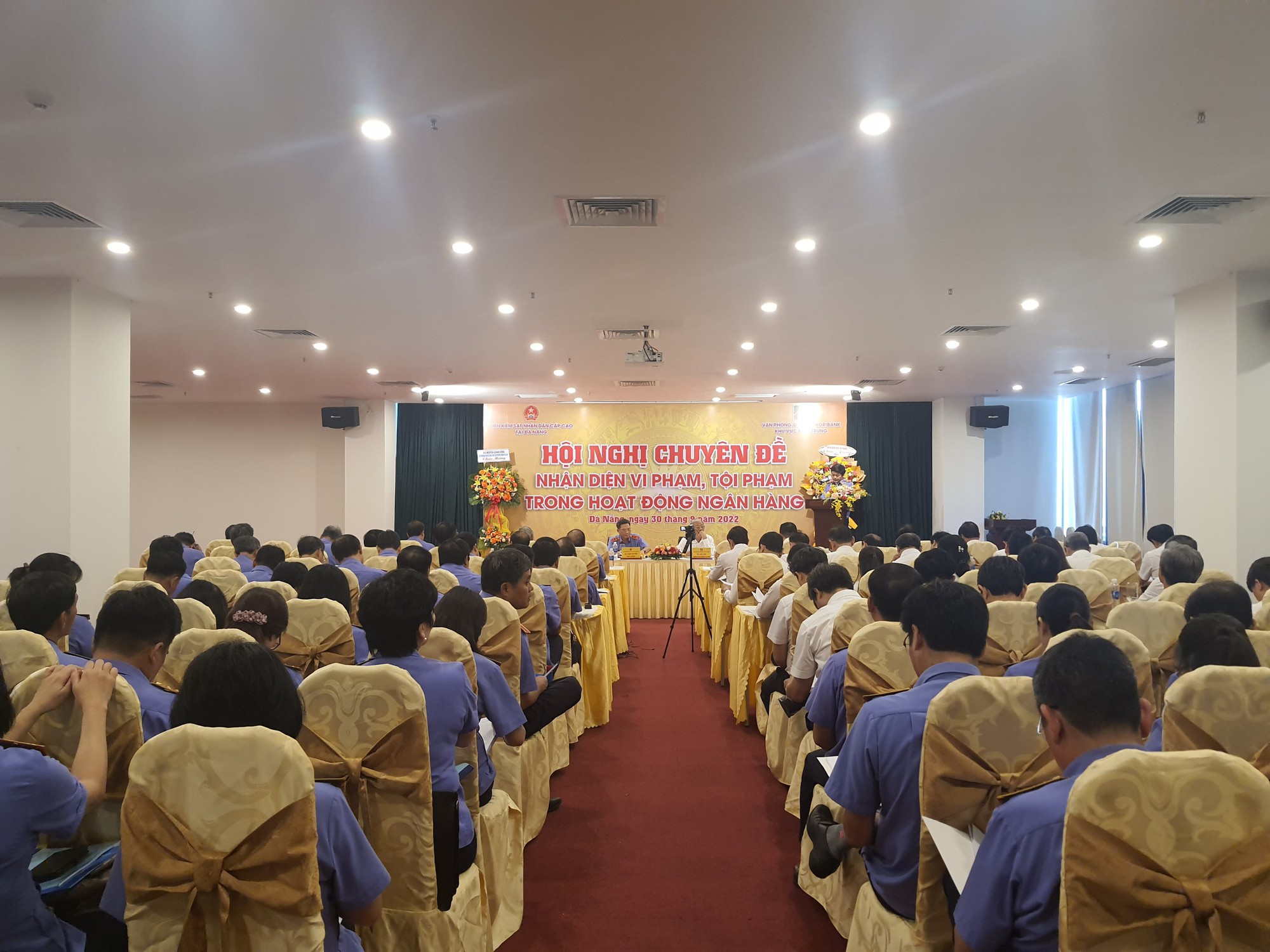Nhận diện vi phạm, tội phạm trong hoạt động ngân hàng ở khu vực miền Trung - Tây Nguyên - Ảnh 6. Nhận diện vi phạm, tội phạm trong hoạt động ngân hàng ở khu vực miền Trung - Tây Nguyên - Ảnh 6.