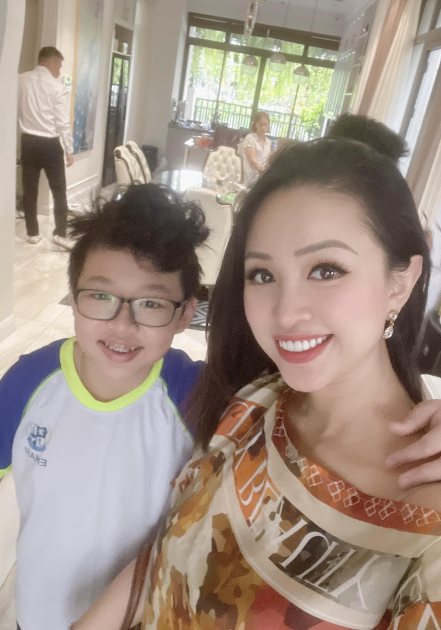 Lưu Hương Giang chia sẻ sâu cay, Đỗ Thị Hà rạng rỡ trong ngày khai trường - Ảnh 7.