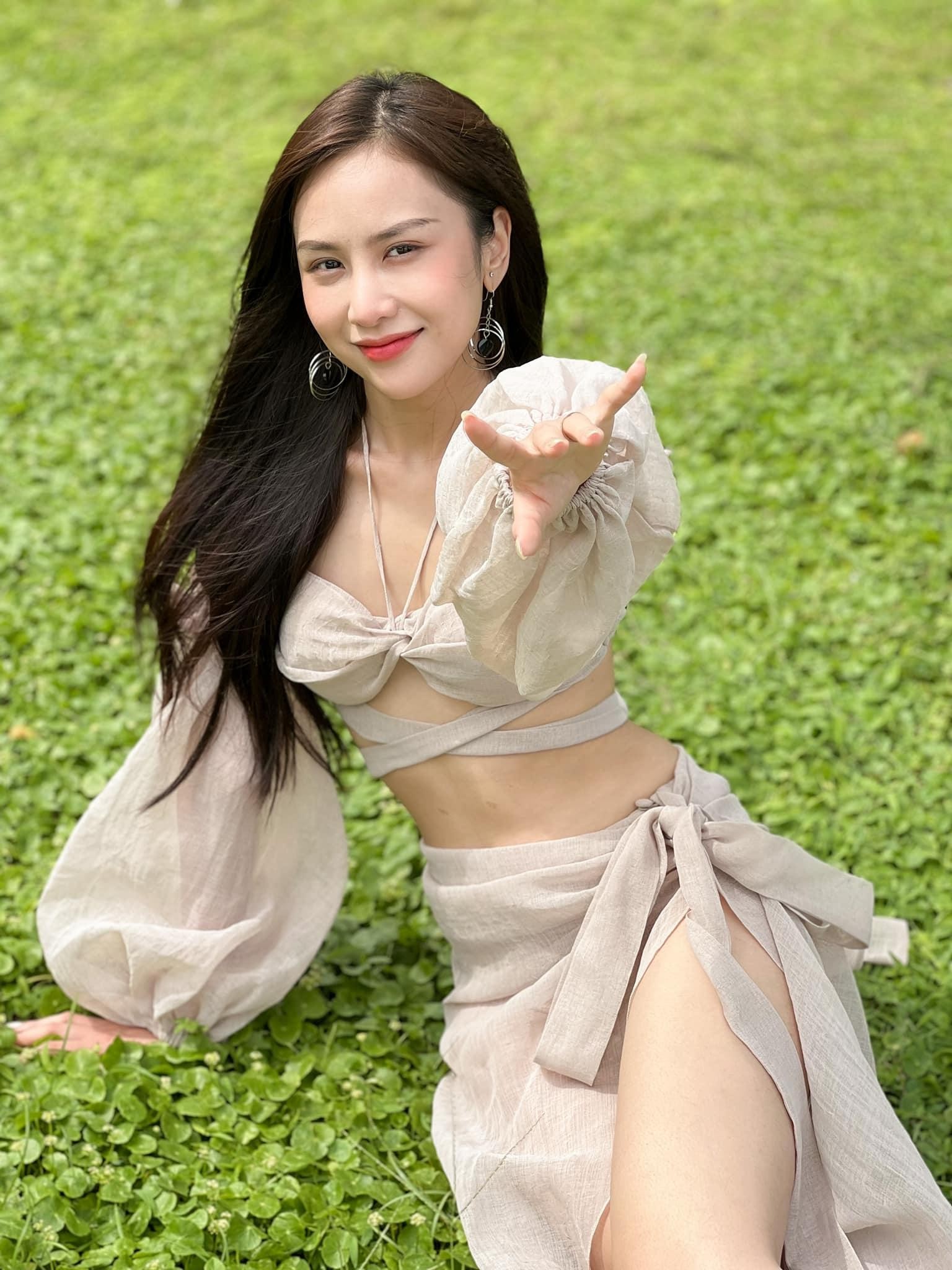 Cận cảnh chân dung dàn mỹ nhân trẻ cực hot của VFC - Ảnh 2.