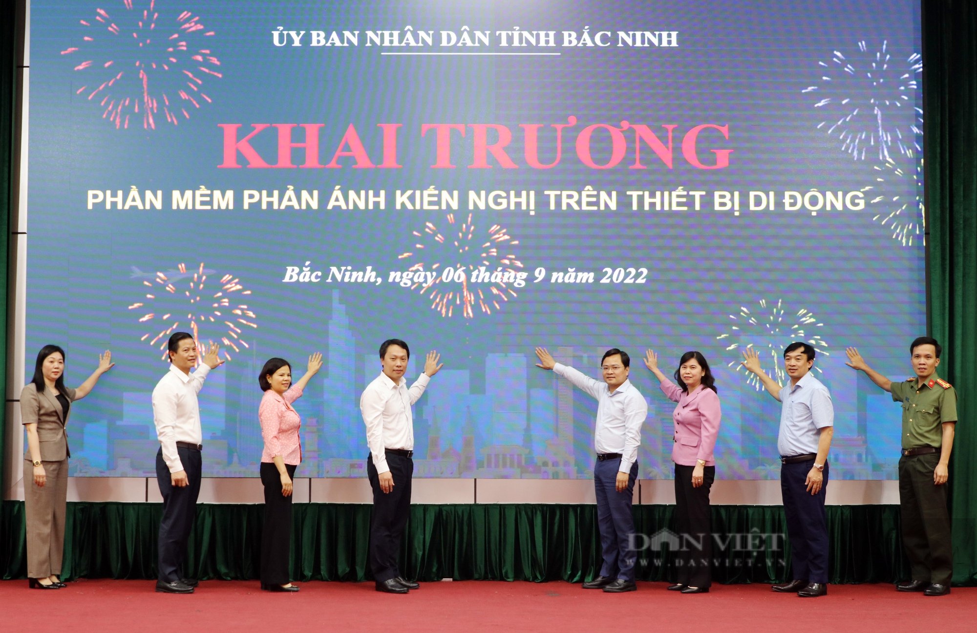 Bí thư Tỉnh ủy Bắc Ninh Nguyễn Anh Tuấn: Chuyển đổi số phải bắt đầu từ công dân số - Ảnh 4.