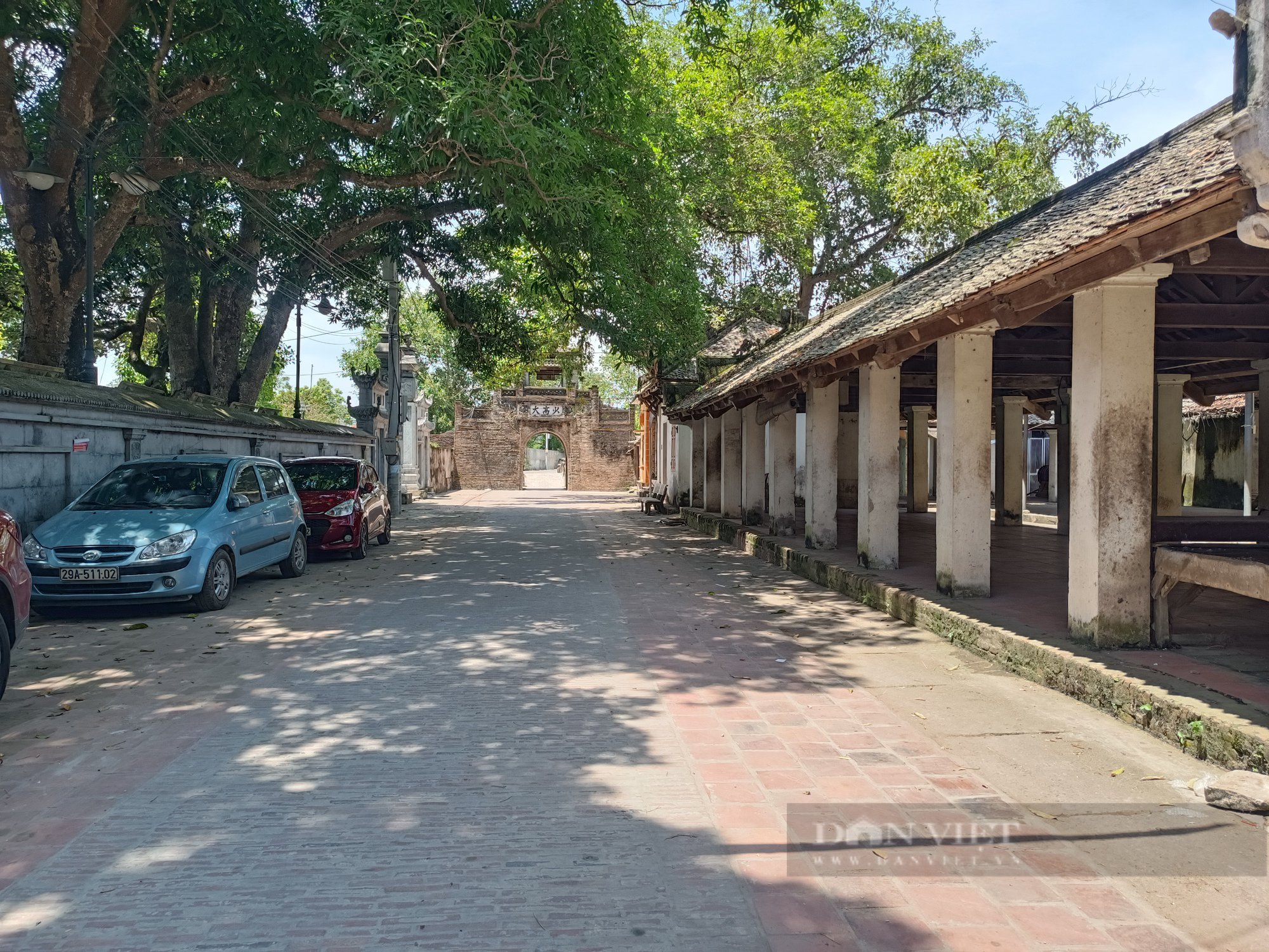 Ngôi làng cổ còn giữ nguyên vẹn nét văn hóa &quot;cây đa, bến nước, sân đình&quot; ở ngoại thành Hà Nội - Ảnh 2.